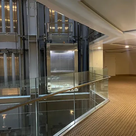 Dans Pullman Apartment Istanbul